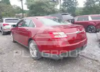 2015 Ford TAURUS фото
