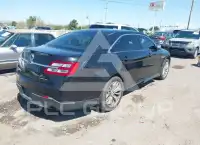 2015 Ford TAURUS фото