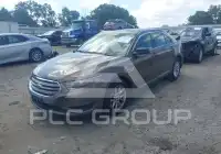 2015 Ford TAURUS photo