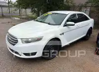 2015 Ford TAURUS фото