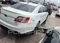 2015 Ford TAURUS фото