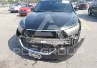 2015 Ford TAURUS фото