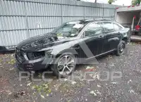 2015 Ford TAURUS фото