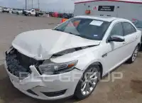 2015 Ford TAURUS фото