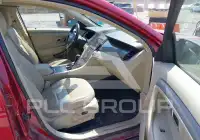 2015 Ford TAURUS фото