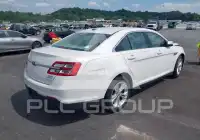 2015 Ford TAURUS фото