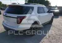 2015 Ford EXPLORER photo