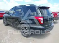 2015 Ford EXPLORER photo