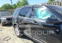 2015 Ford EXPLORER photo