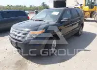 2015 Ford EXPLORER photo