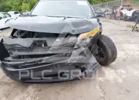 2015 Ford EXPLORER photo