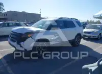 2015 Ford EXPLORER фото
