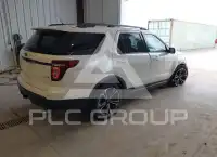 2015 Ford EXPLORER фото