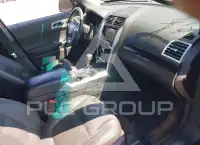 2015 Ford EXPLORER фото