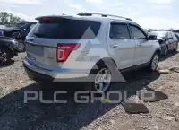 2015 Ford EXPLORER photo