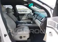 2015 Ford EXPLORER photo