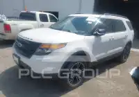 2015 Ford EXPLORER photo