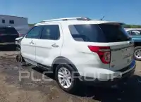 2015 Ford EXPLORER photo