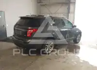2015 Ford EXPLORER photo
