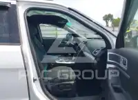 2015 Ford EXPLORER фото