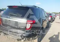2015 Ford EXPLORER photo