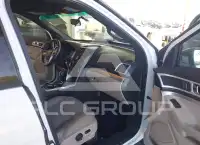 2015 Ford EXPLORER photo