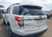 2015 Ford EXPLORER photo