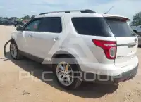2015 Ford EXPLORER фото