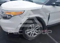 2015 Ford EXPLORER photo