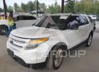 2015 Ford EXPLORER фото