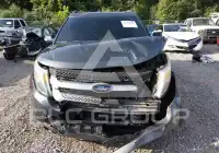 2015 Ford EXPLORER фото