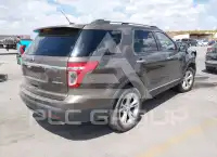 2015 Ford EXPLORER фото