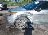 2015 Ford EXPLORER фото