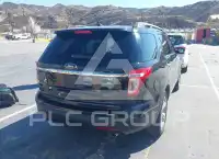 2015 Ford EXPLORER photo