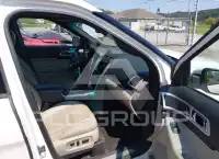 2015 Ford EXPLORER фото