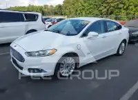 2015 Ford FUSION photo