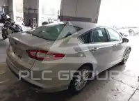 2015 Ford FUSION фото