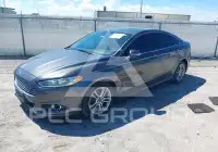 2015 Ford FUSION фото