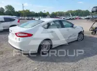 2015 Ford FUSION photo