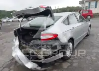 2015 Ford FUSION photo
