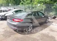 2015 Ford FUSION photo
