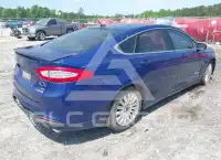 2015 Ford FUSION фото