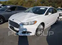 2015 Ford FUSION photo