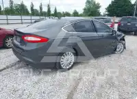 2015 Ford FUSION фото