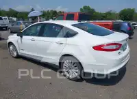 2015 Ford FUSION фото