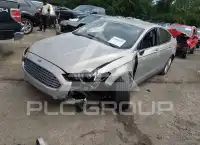 2015 Ford FUSION фото