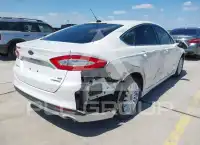 2015 Ford FUSION фото