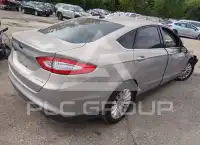 2015 Ford FUSION фото