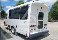 2015 Ford E-350 photo