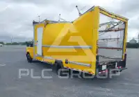 2015 Ford E-350 фото